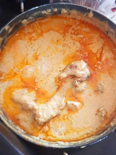 A picture of Amul chicken.