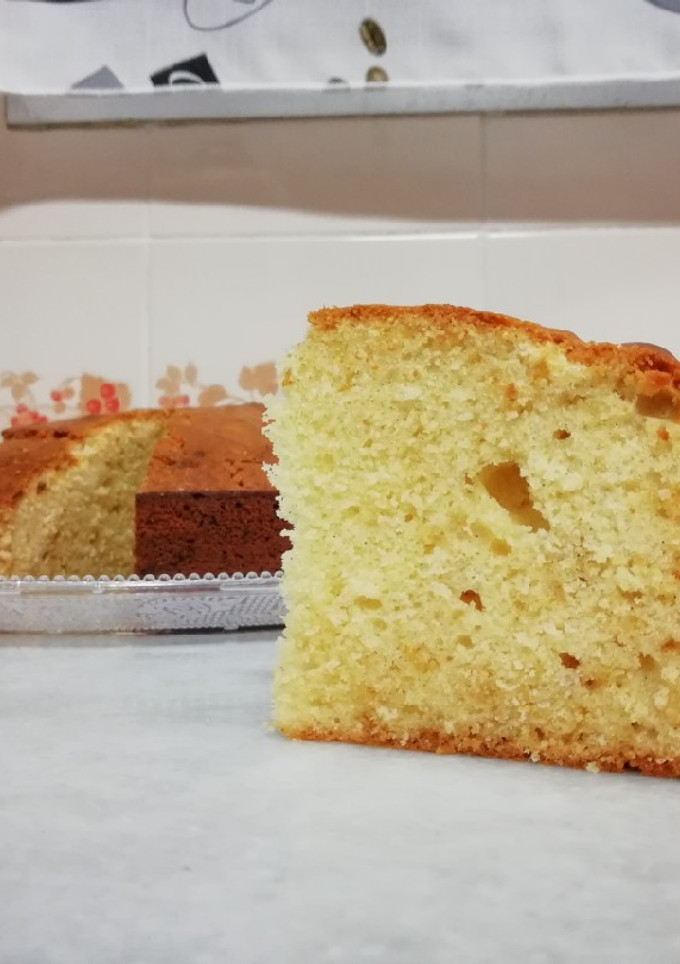 Una foto de Bizcocho de chocolate blanco!