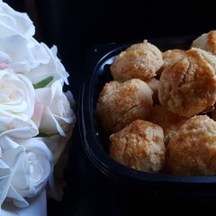 A picture of Naan khatai.