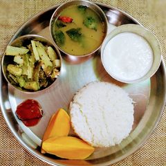 A picture of Gsb style simple thali.