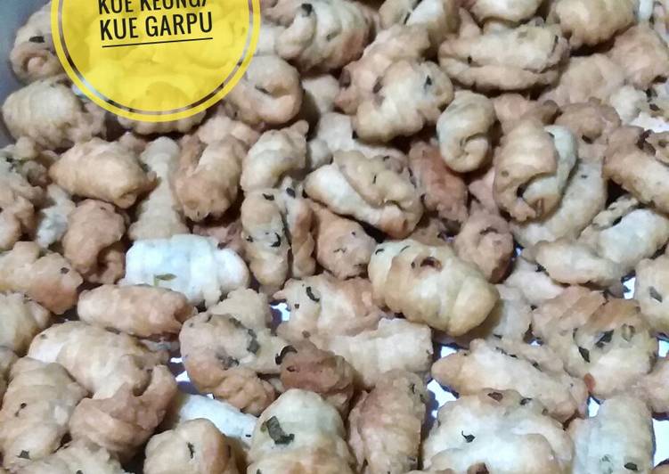 Kue Keong/Kue Garpu