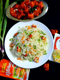 கோபி ஃப்ரைட் ரைஸ் (Gobi fried rice recipe in Tamil) செய்முறை முக்கிய புகைப்படம்