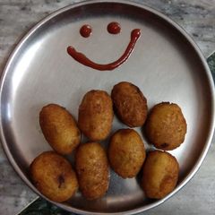 A picture of Bread roll.