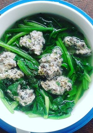 Hình của món Canh cải bó xôi nấu mọc (giò sống).