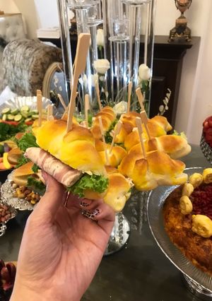 عکسی از دستور ساندویچ ژامبون با نون کروسان
