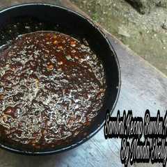A picture of Sambal Kecap Bumbu Kacang.