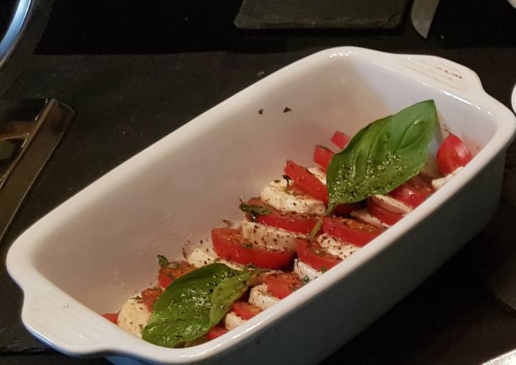 Steps to Make Speedy Tomato &amp; Mozzarella Salad