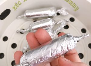 Hình của món Ăn dặm: xúc xích handmade cho bé.