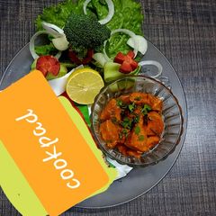 A picture of Tandoori chicken cubes.
