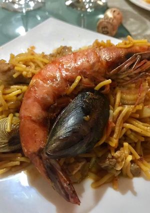 Una foto de Fideuá de Mariscos a la Sonorense