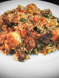 A picture of Quinoa with Chicken and Vegetables Marinated in Soy Sauce.