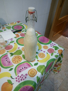 Una foto de Leche de coco y plátano