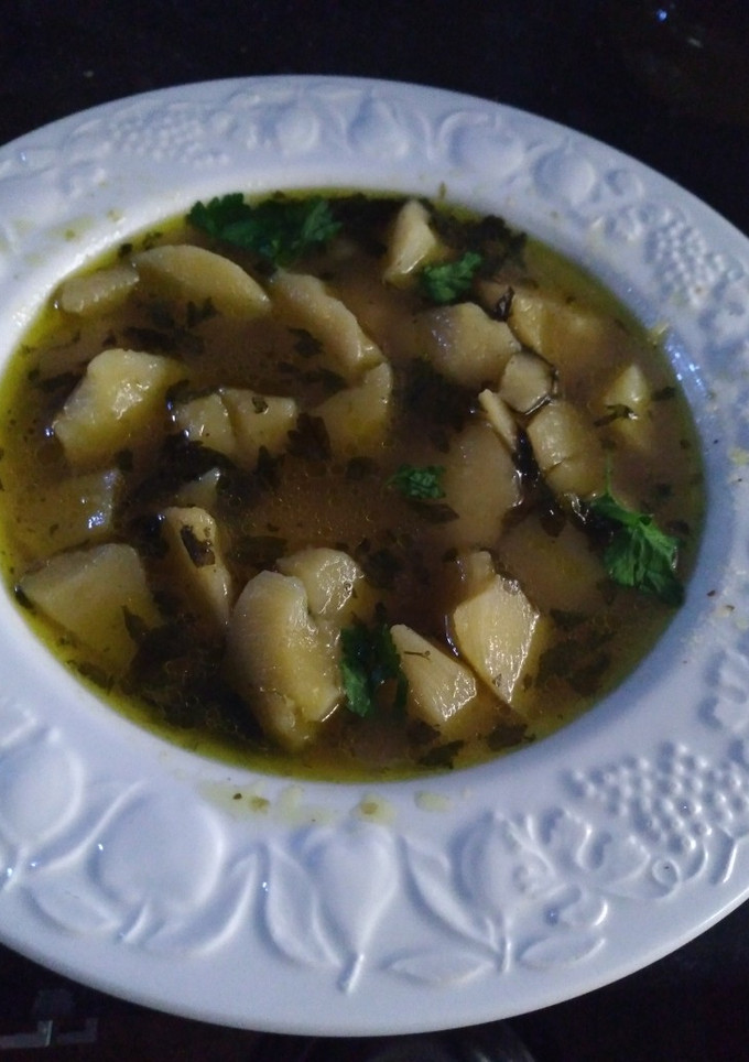 Una foto de Sopa de perejil