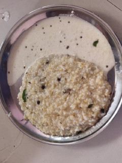 வெண்பொங்கல் தேங்காய் சட்னி செய்முறை முக்கிய புகைப்படம்