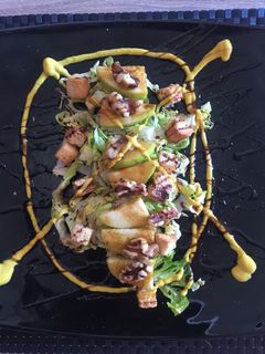 Una foto de Ensalada primavera (apto para vegetarianos)