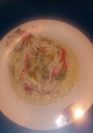 Una foto de Champiñones y kanikama en salsa crema