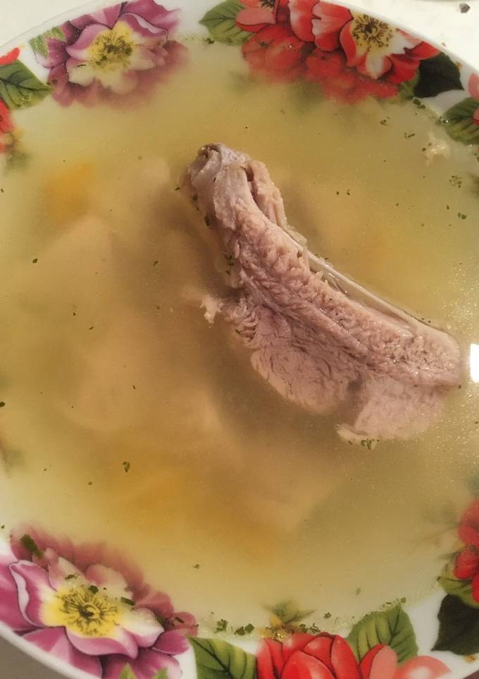 Бульйон з ребрами