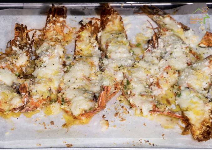 Recipe of Homemade Baked Cheesy Garlic Prawns