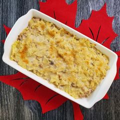 A picture of Tuna pasta bake.
