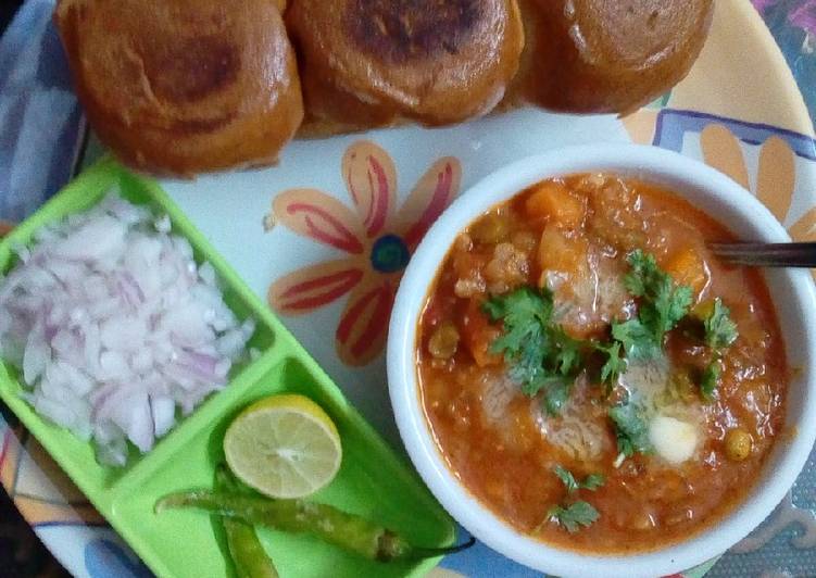 Recipe of Quick Pav Bhaji