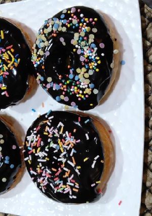 A picture of Yummy donuts.