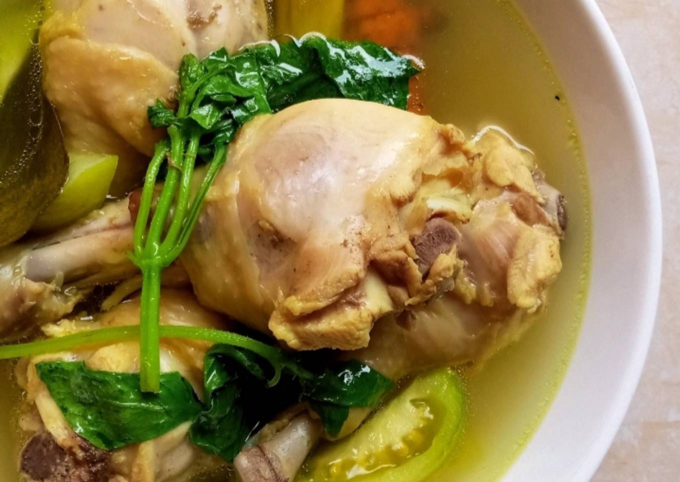 Sup ayam bdaun kemangi