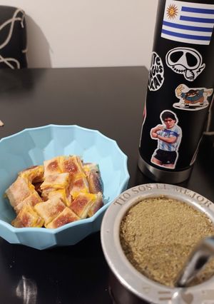 Una foto de Fosforitos de jamón y queso
