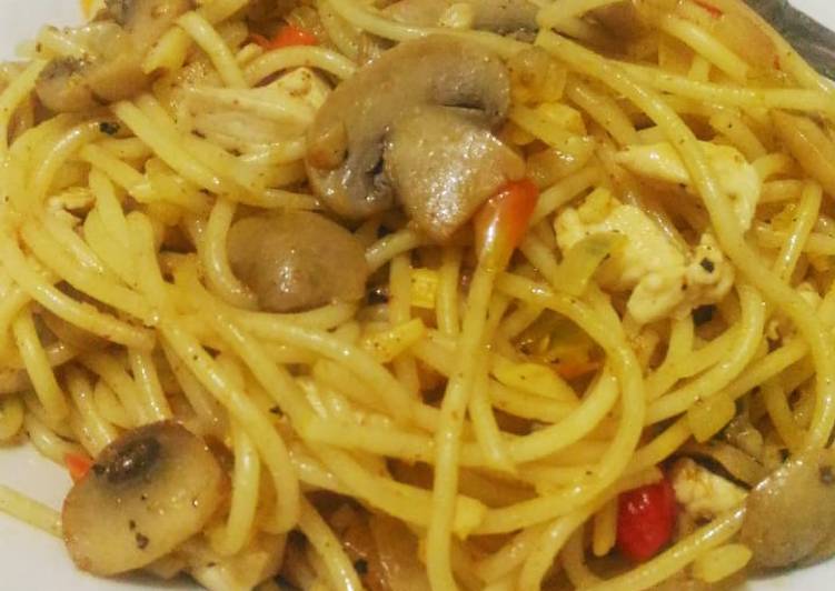 Resep Spaghetti Aglio Olio Pedas, Menggugah Selera