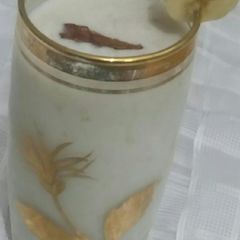 A picture of Banana smoothie.