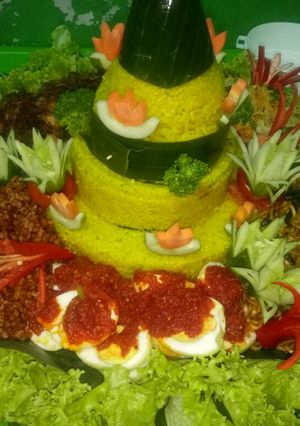 Foto resep Nasi tumpeng