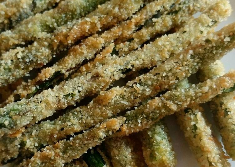 Deep fried asparagus