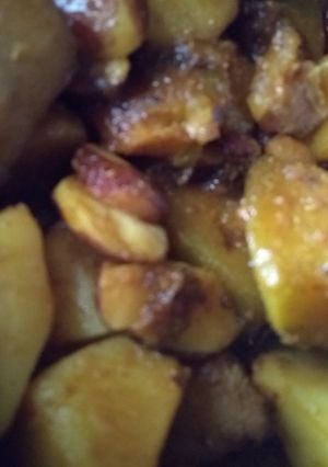 A picture of Jackfruit seeds curry.