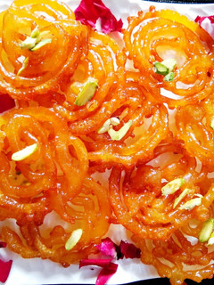 A picture of Juicy Jalebi (Rasili Jalebi Recipe).