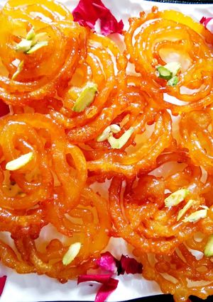 A picture of Juicy Jalebi (Rasili Jalebi Recipe).