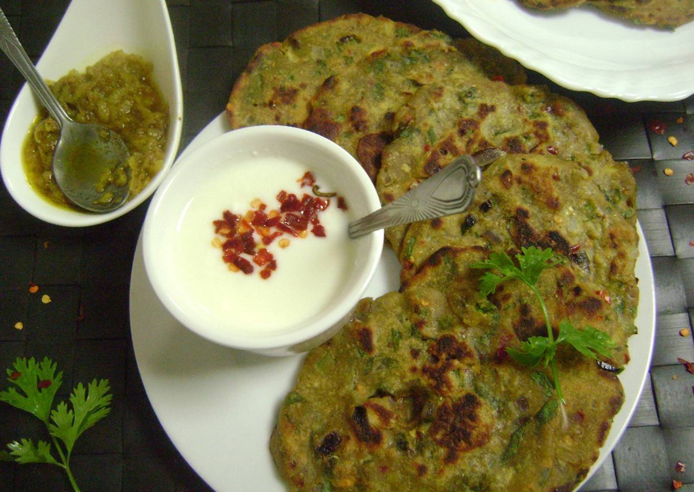 Spinach Thali Peeth