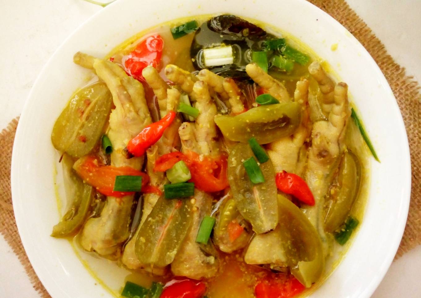 Asem-Asem Ceker Belimbing Wuluh