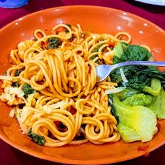 A picture of Spaghetti with Prawns in a Tomato Sauce.