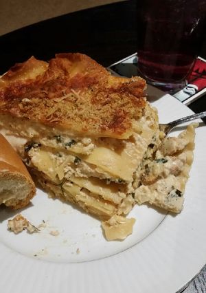 A picture of Brad's white lasagna.