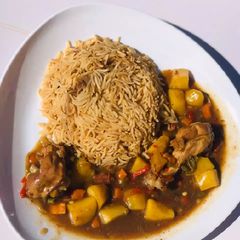 A picture of Sudanese rice and potato goulash.