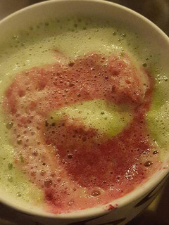 A picture of Cucumber beetroot juice.
