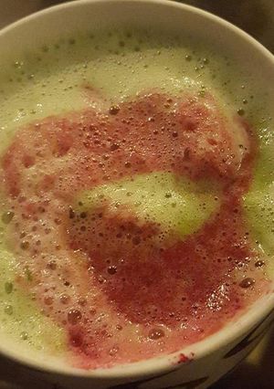 A picture of Cucumber beetroot juice.