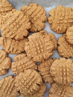 A picture of Peanut Butter Cookies.