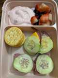 Bento box Roast Beef And Cheese Cucumber Sandwiches