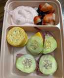Bento box Roast Beef And Cheese Cucumber Sandwiches