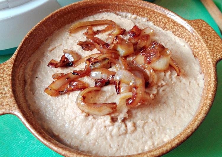 Hummus de Cebollas Caramelizadas