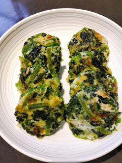 A picture of Spinach with Eggs.