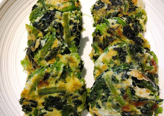 Easiest Way to Make Award-winning Spinach with Eggs