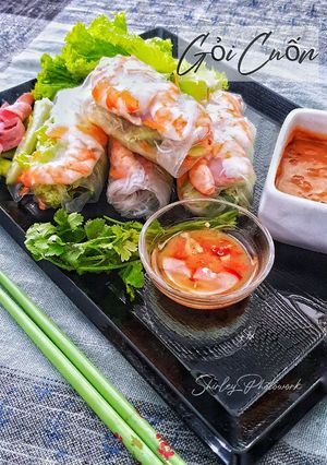 A picture of GOI CUON: Vietnamese Fresh Spring Rolls🥗🦐.