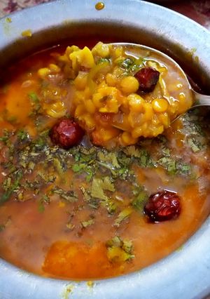 A picture of Chanay ki Daal.