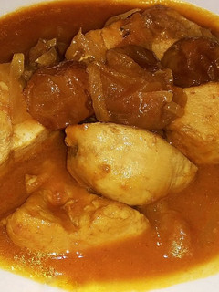 عکسی از دستور خورشت آلو مسما